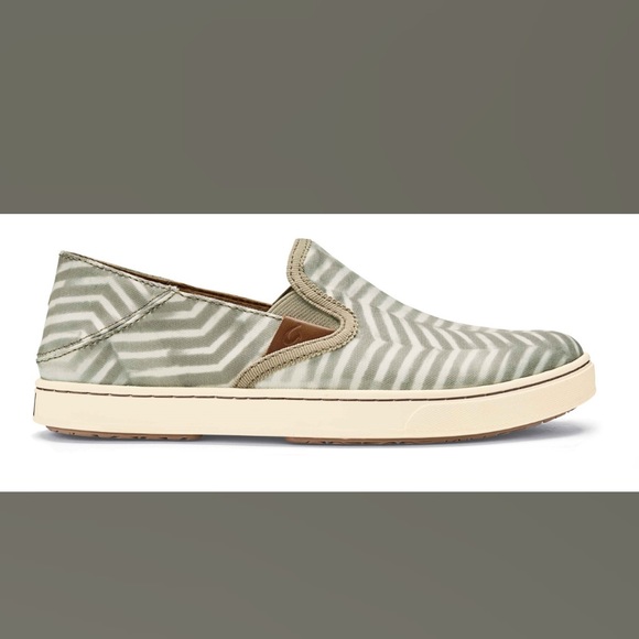 OluKai Shoes - Olukai Pehuea Pa'i - Women's Slip-on Canvas Shoe